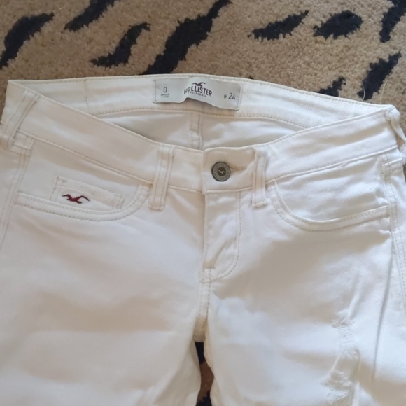 White Jeans from Hollister - Picture 3 of 9